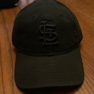 All black St. Louis cardinals adjustable baseball hat
